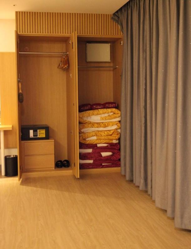โรงแรมทงบัง จินจู ภายนอก รูปภาพ