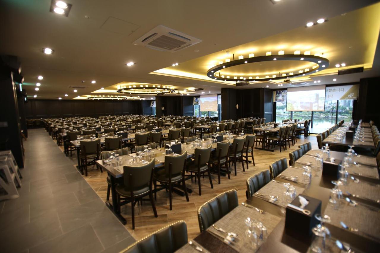 โรงแรมทงบัง จินจู ภายนอก รูปภาพ