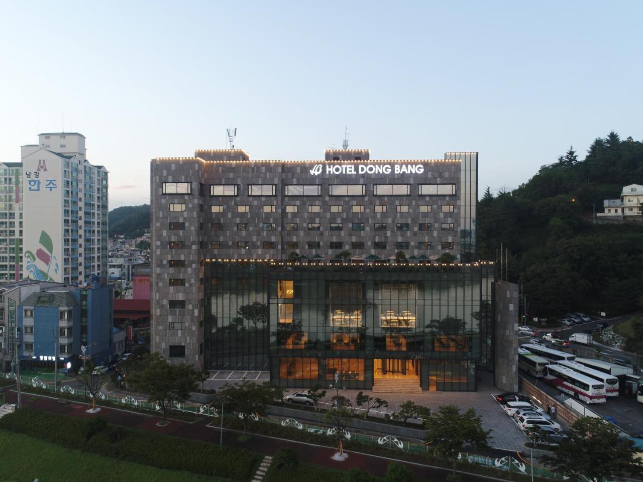 โรงแรมทงบัง จินจู ภายนอก รูปภาพ